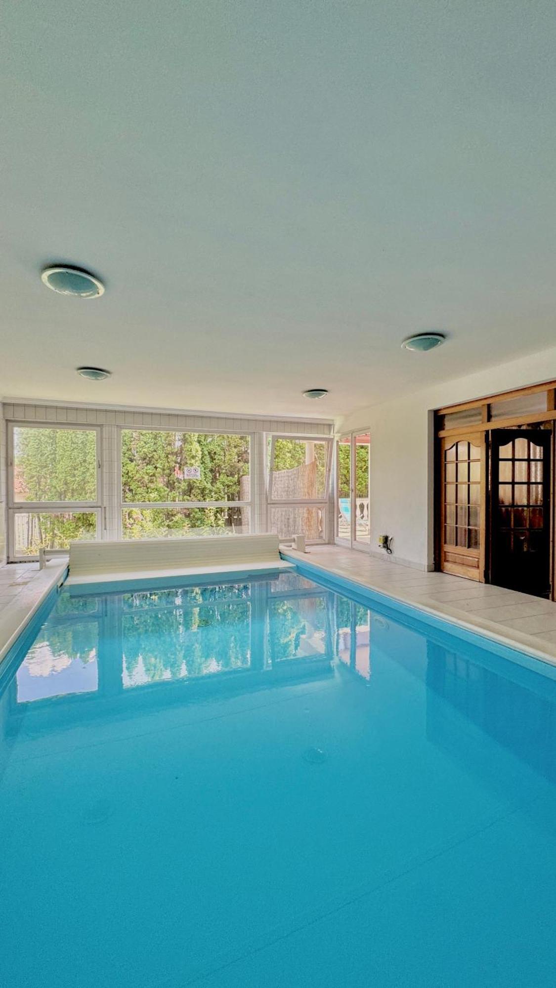 5 Haloszobas Wellness Vip House - Privat Medence Siofok Ngoại thất bức ảnh