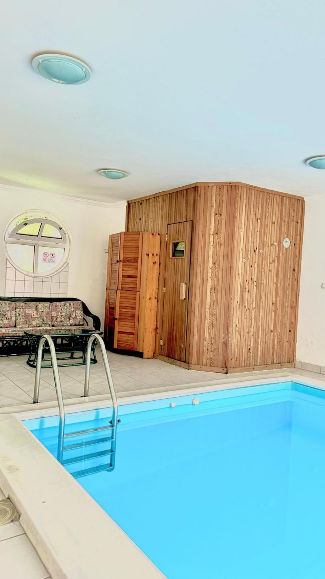 5 Haloszobas Wellness Vip House - Privat Medence Siofok Ngoại thất bức ảnh